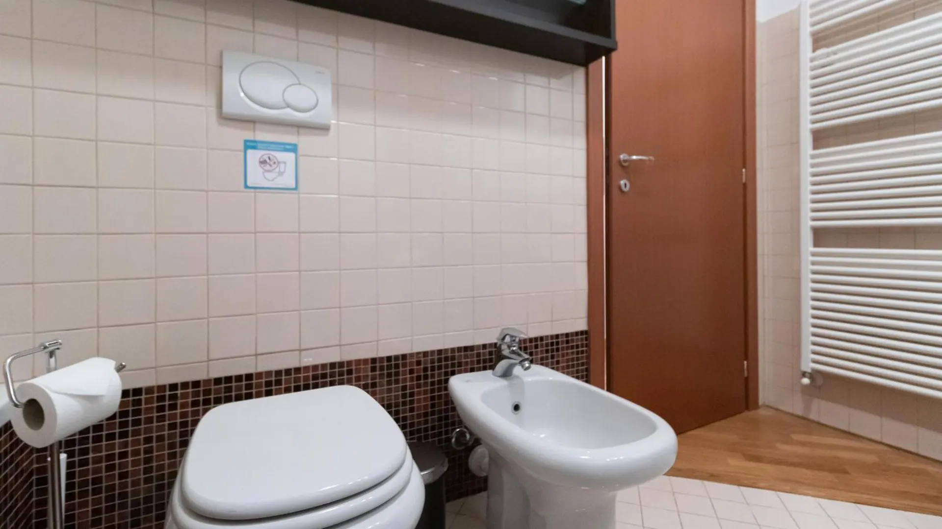 Italianway - Ceroni 10 Apartamento Milão 0*,